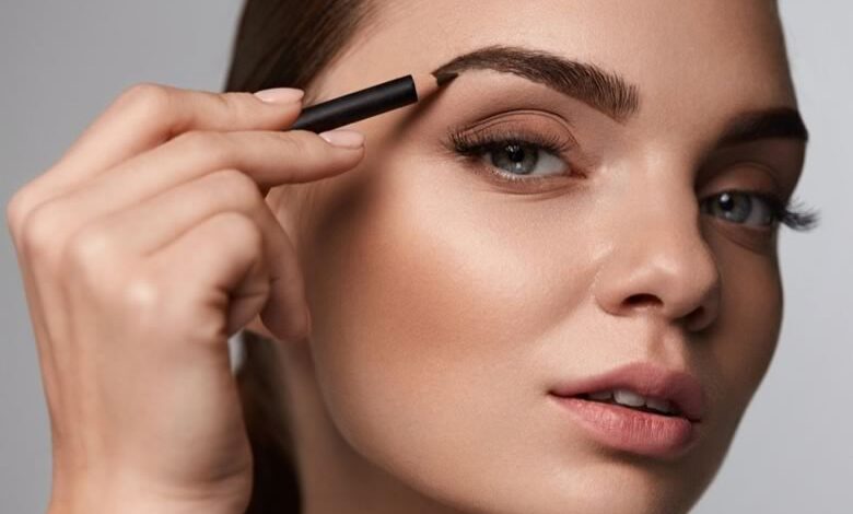 Remodelage des sourcils, le mode d'emploi